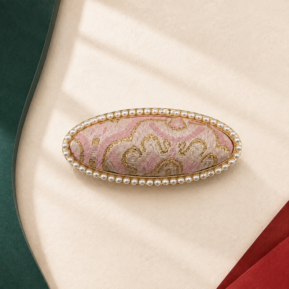 Brocade Notes · Patterned Hair Clip · Pearl-style oval